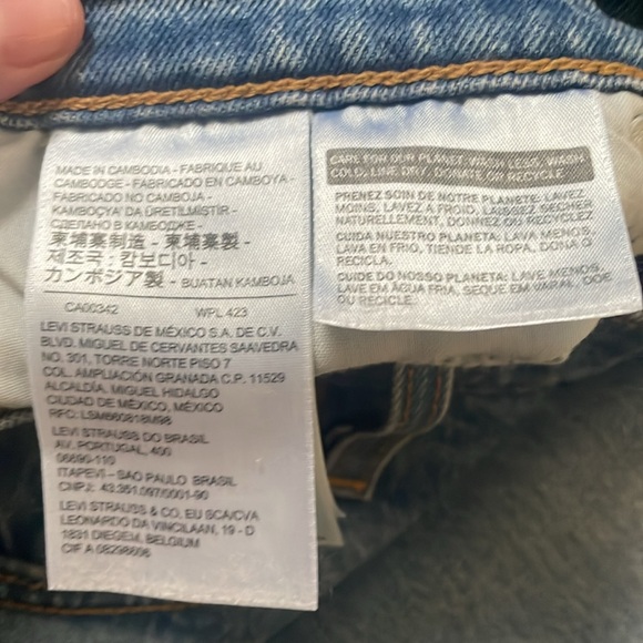 Levi’s Wedgie Straight fit size 31 EUC - Picture 6 of 8